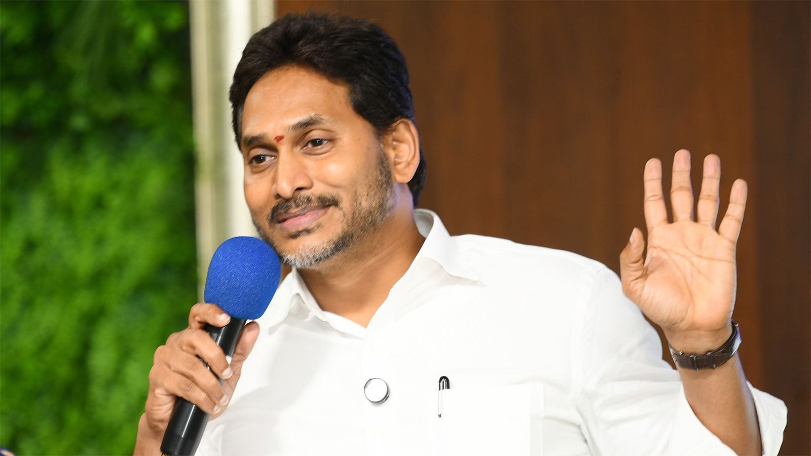 YS Jagan discusses future Padayatra plans