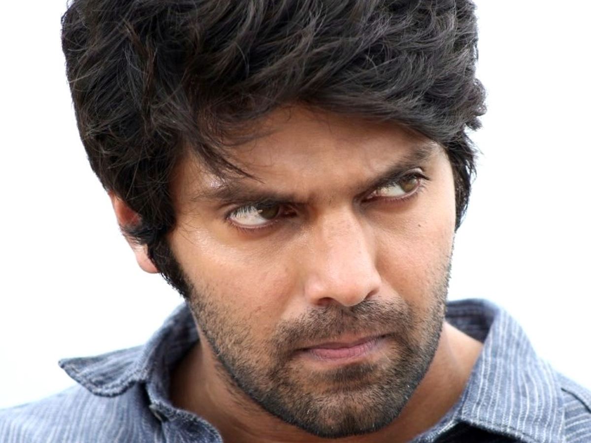 Tamil actor Arya booked in a Hyderabad police case over alleged unpaid film equipment rental dues worth Rs 1.80 crore.