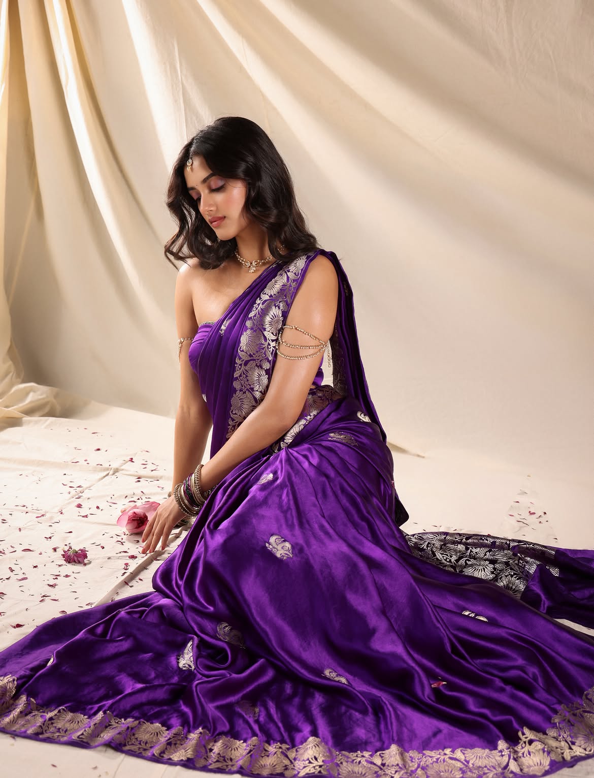 Bhagyashri Borse Sitting Gracefully On The Floor