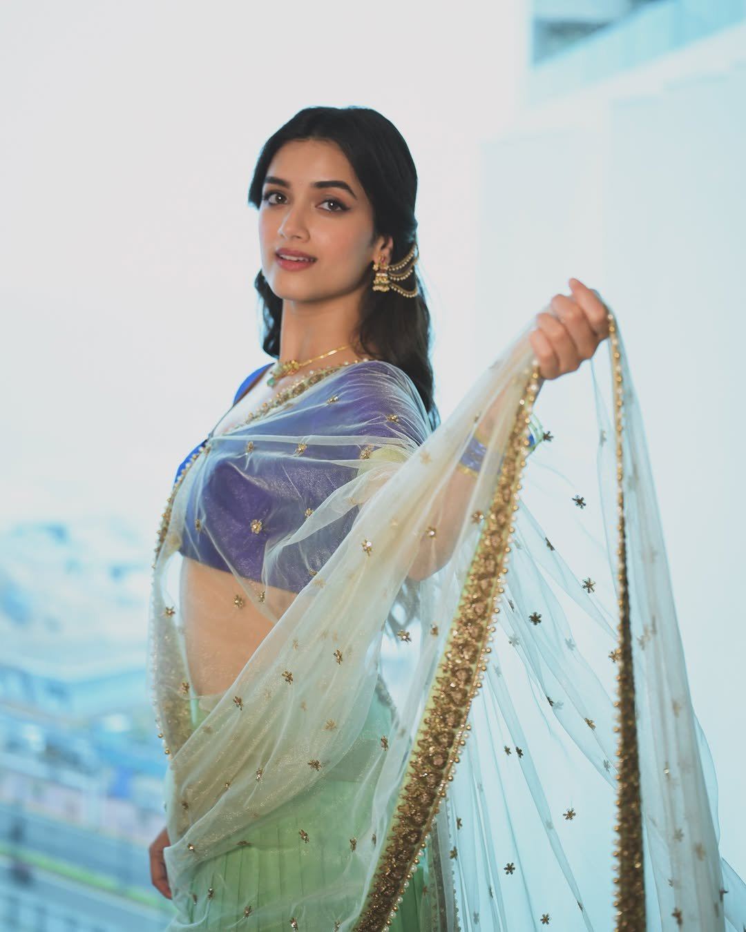 Bhagyashri Borse Holding Sheer Dupatta In Hand