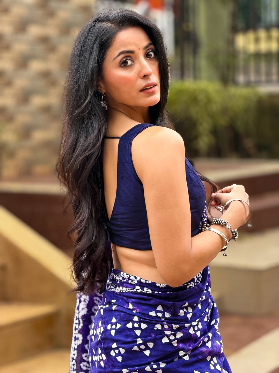 Bhaweeka Flaunting Silver Stacked Bangles Look