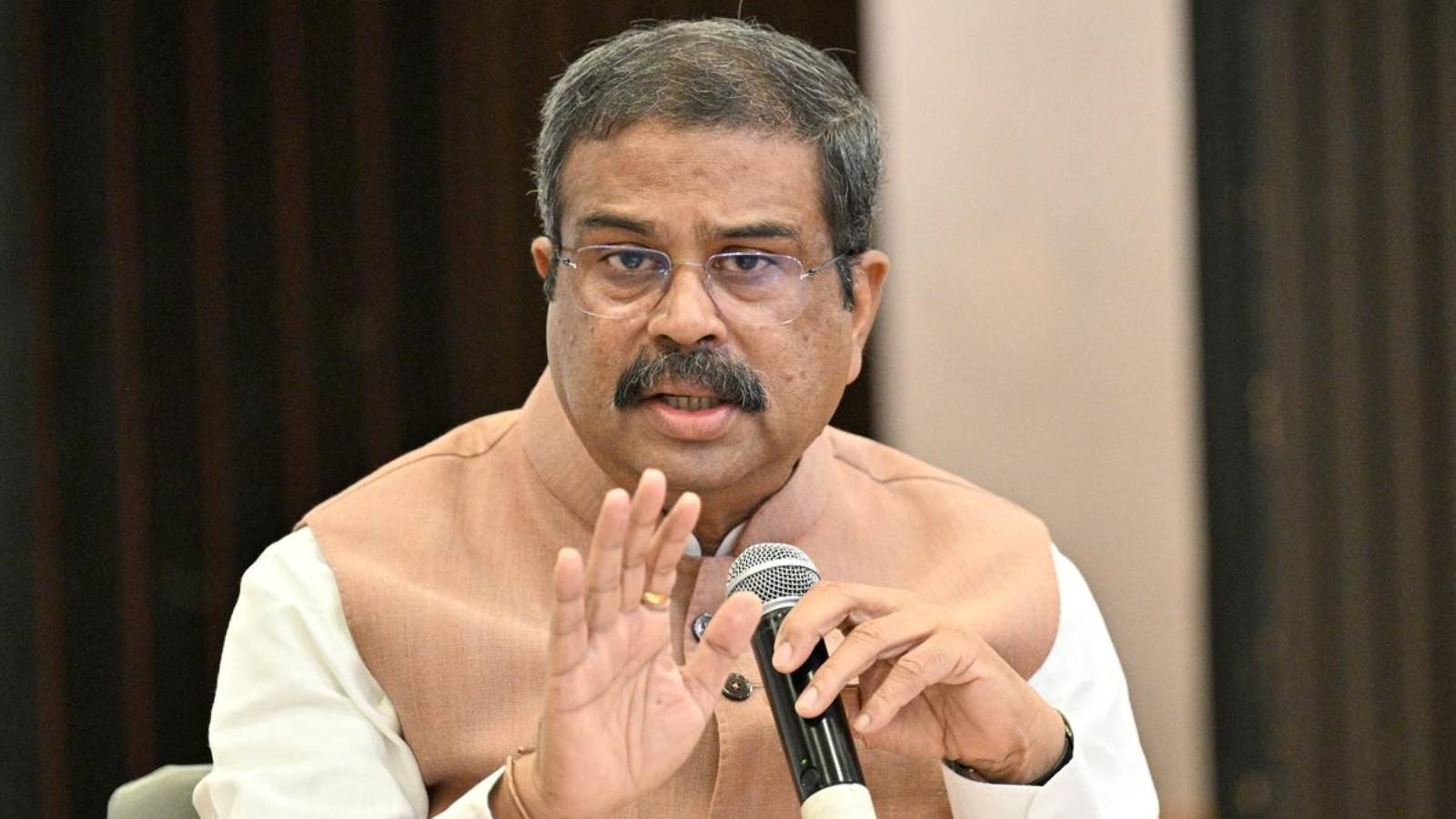 Dharmendra Pradhan Resignation