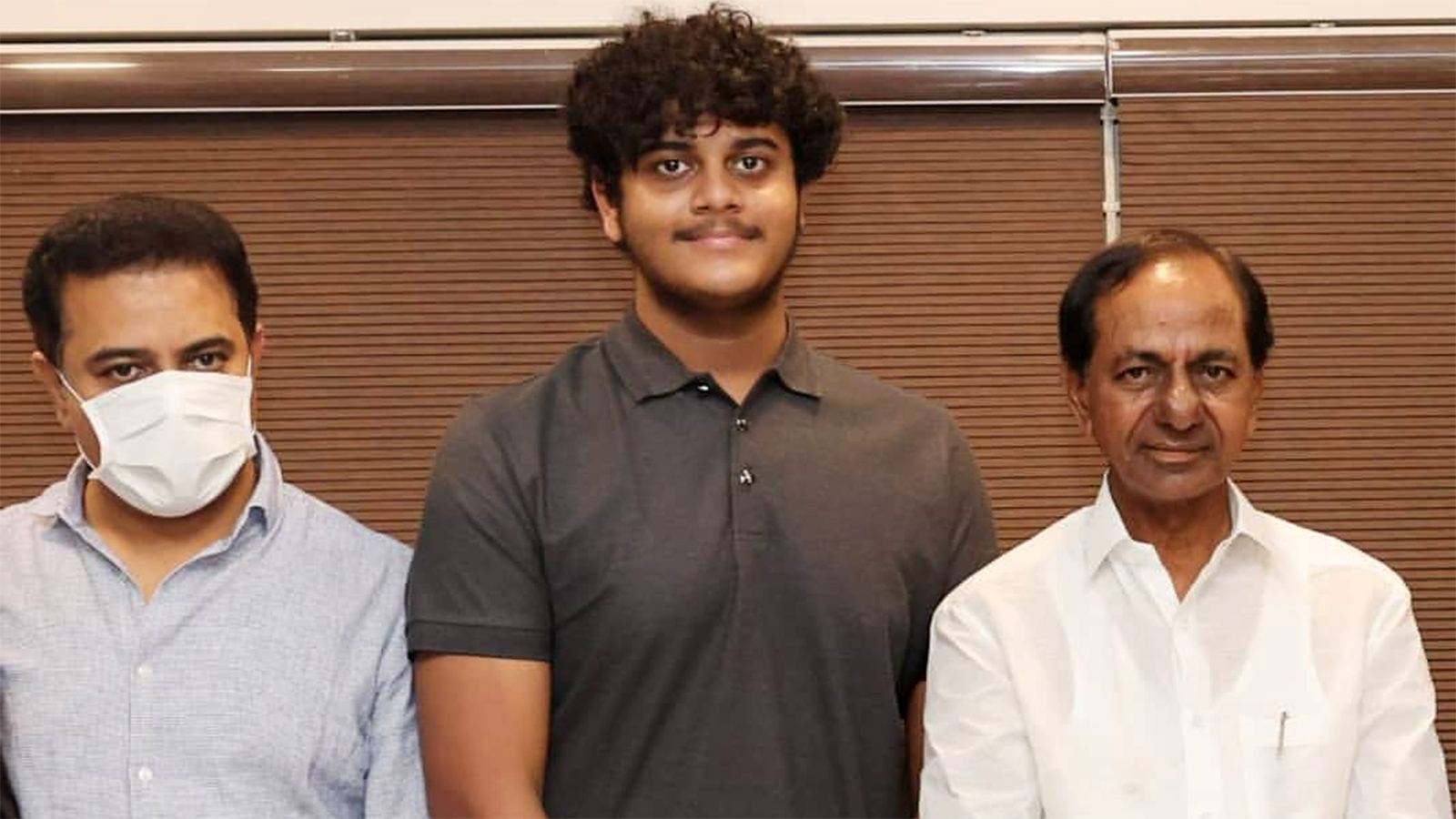 Himanshu Preparing for Political Entry