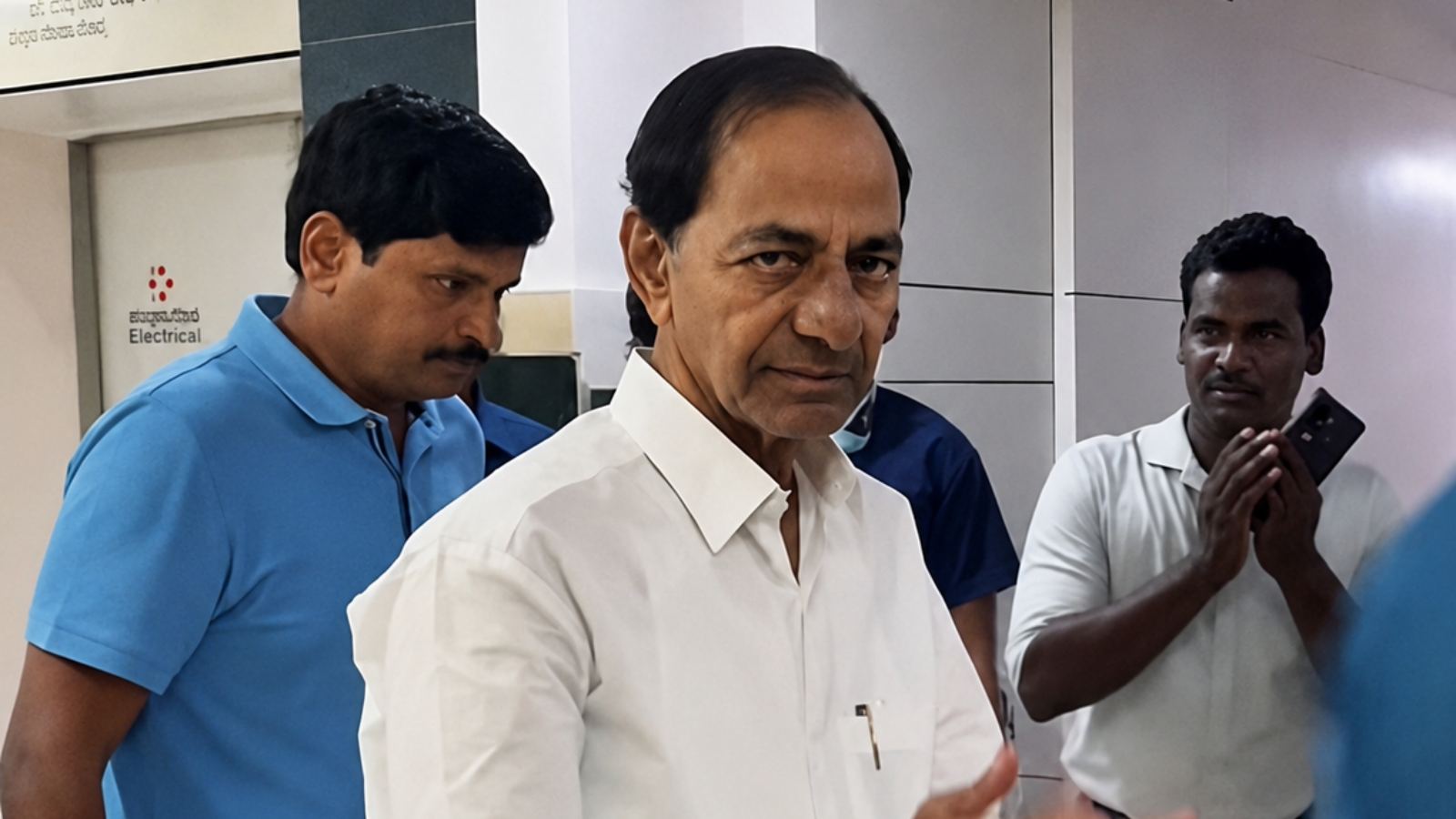 KCR visits Sudharshan Reddy