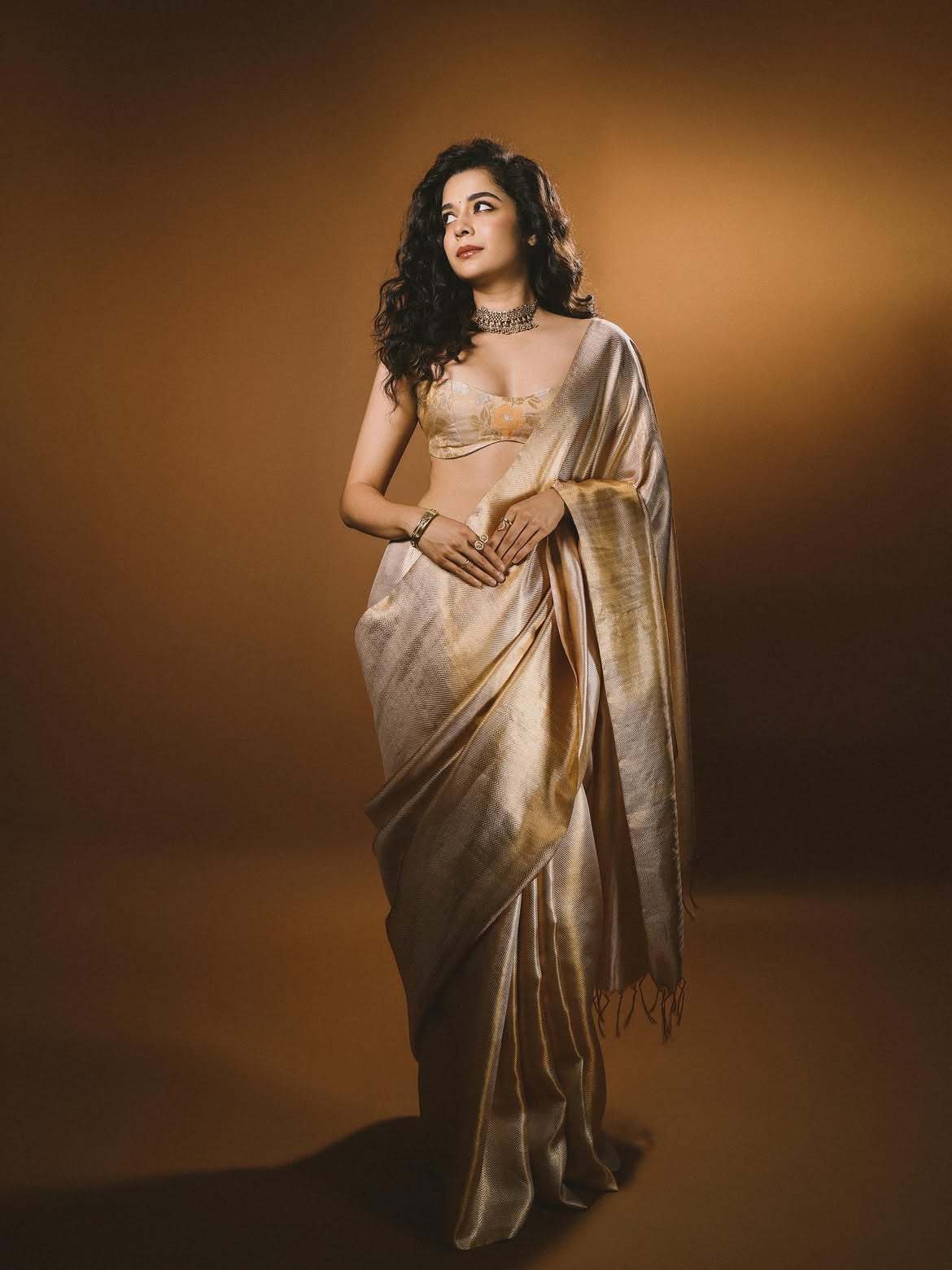 Mithila Palkar Modern Ethnic Fashion Glam Pose