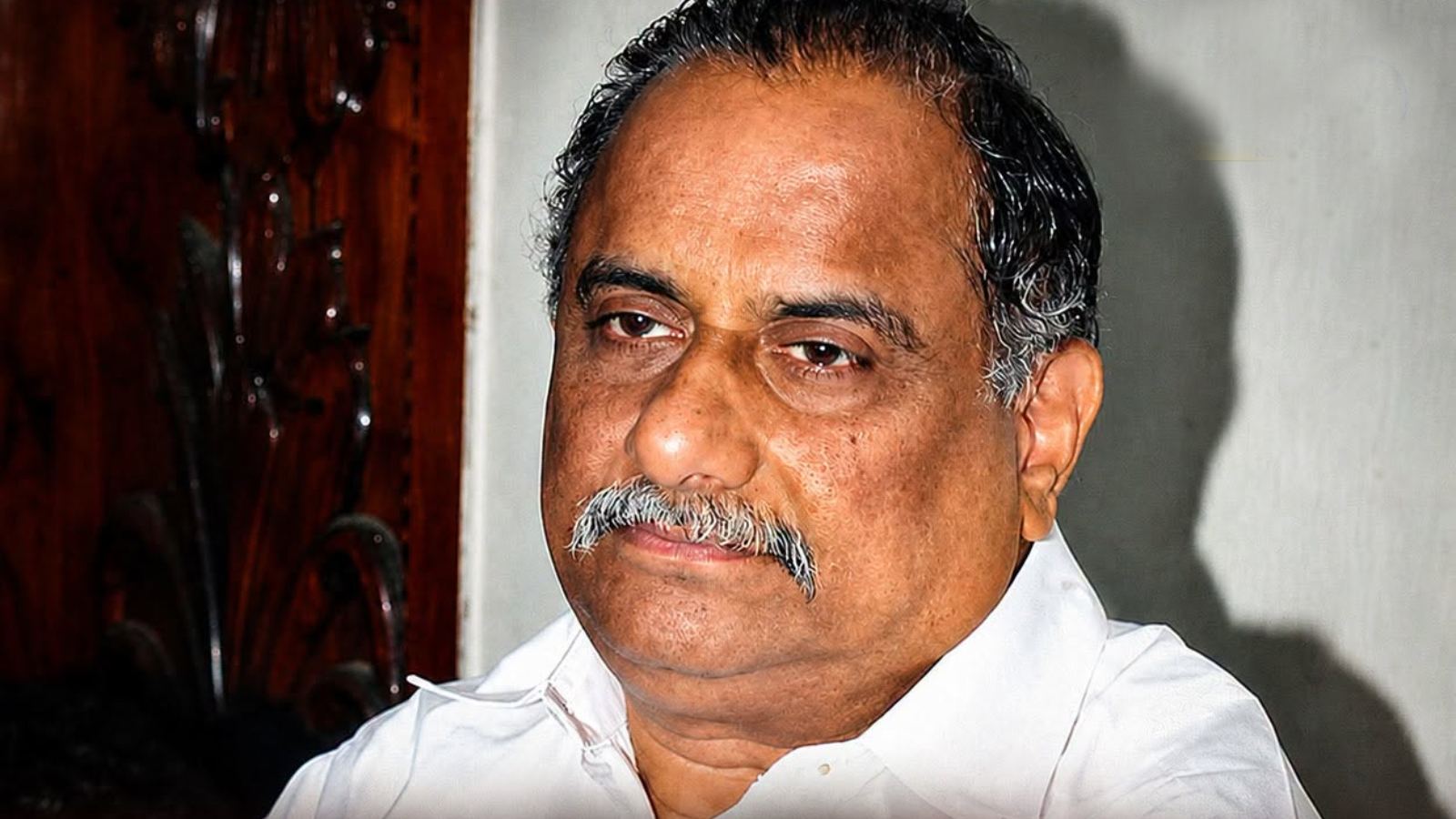 Mudragada Padmanabham passes away