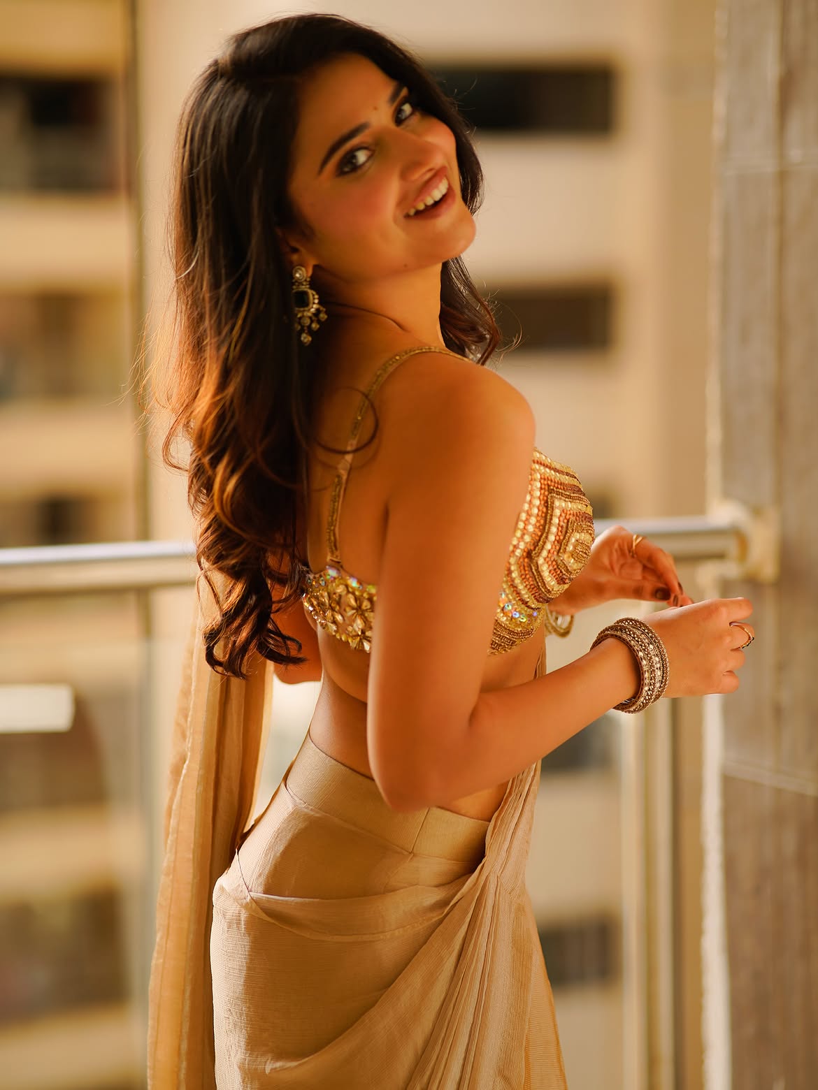Prisha Singh Flaunting Heavy Crystal Blouse Design