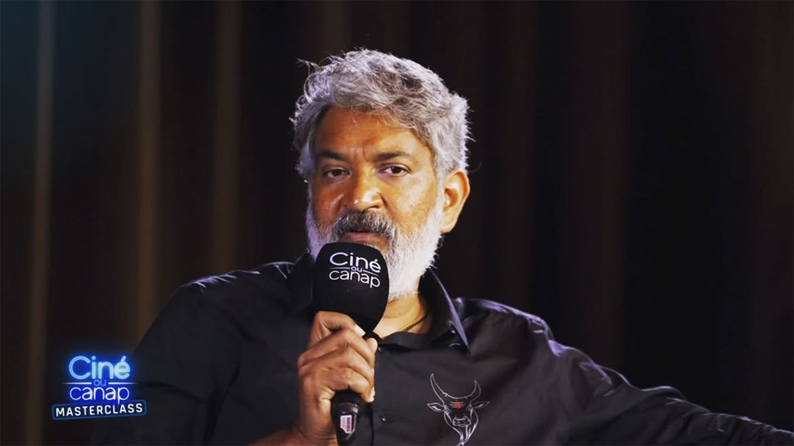 Rajamouli speaks about Varanasi in Paris