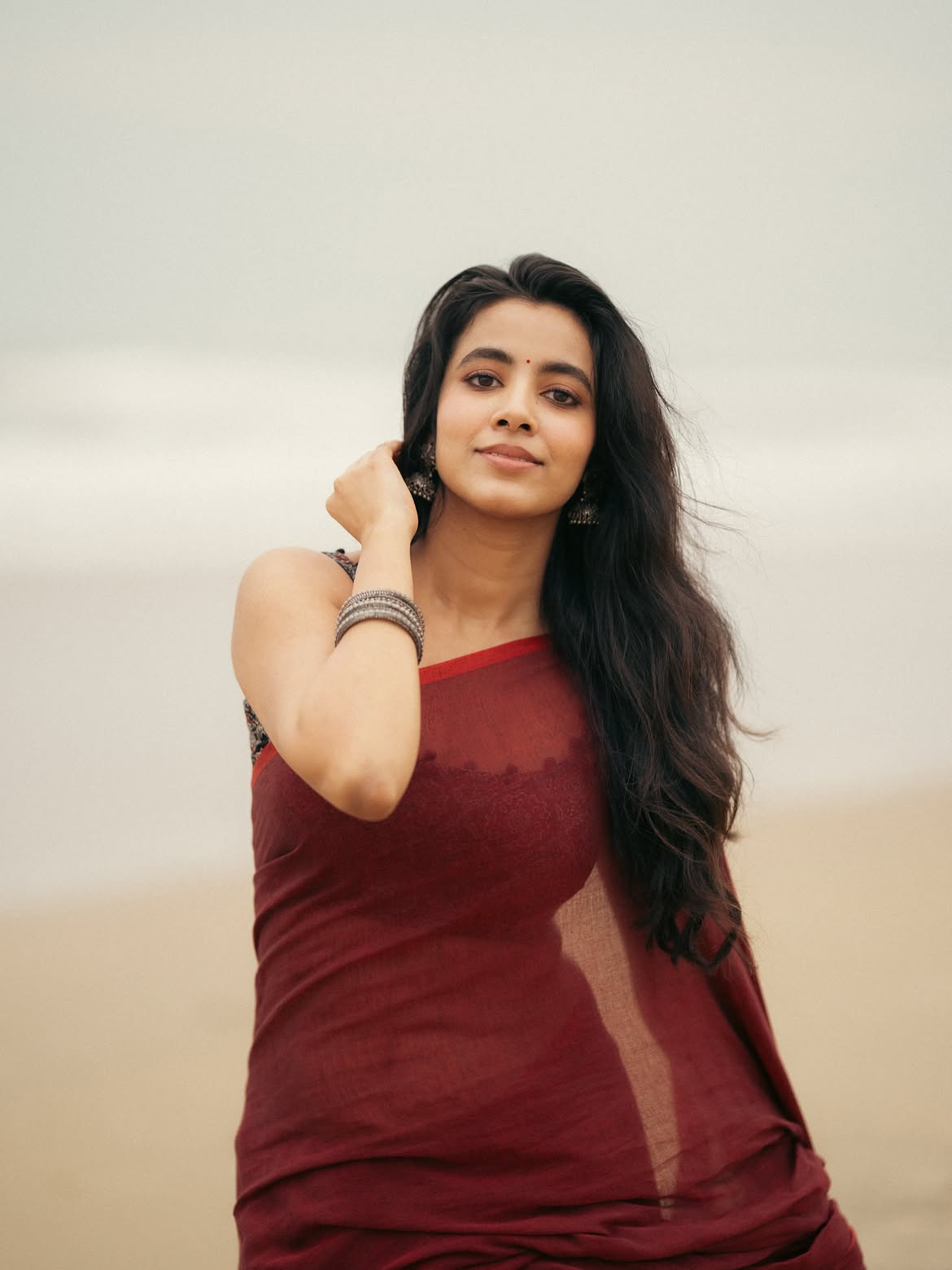 Shivani Nagaram In Flowing Beach Saree Pose Today