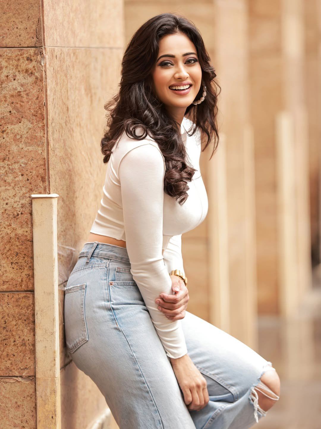 Shweta Tiwari Smiles In Chic White Casual Look