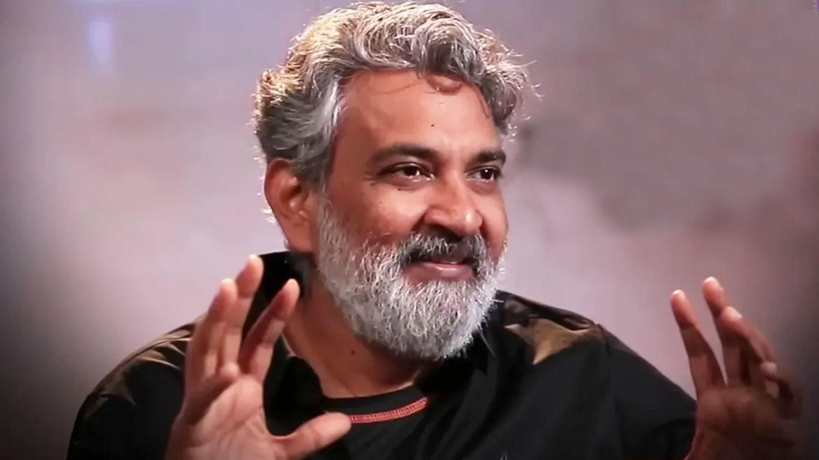 SS Rajamouli with his family team