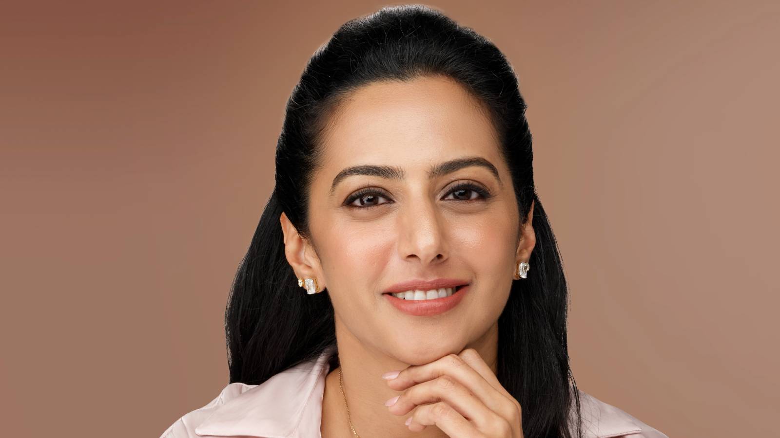 tejaswini-nandamuri-film-debut-discussion