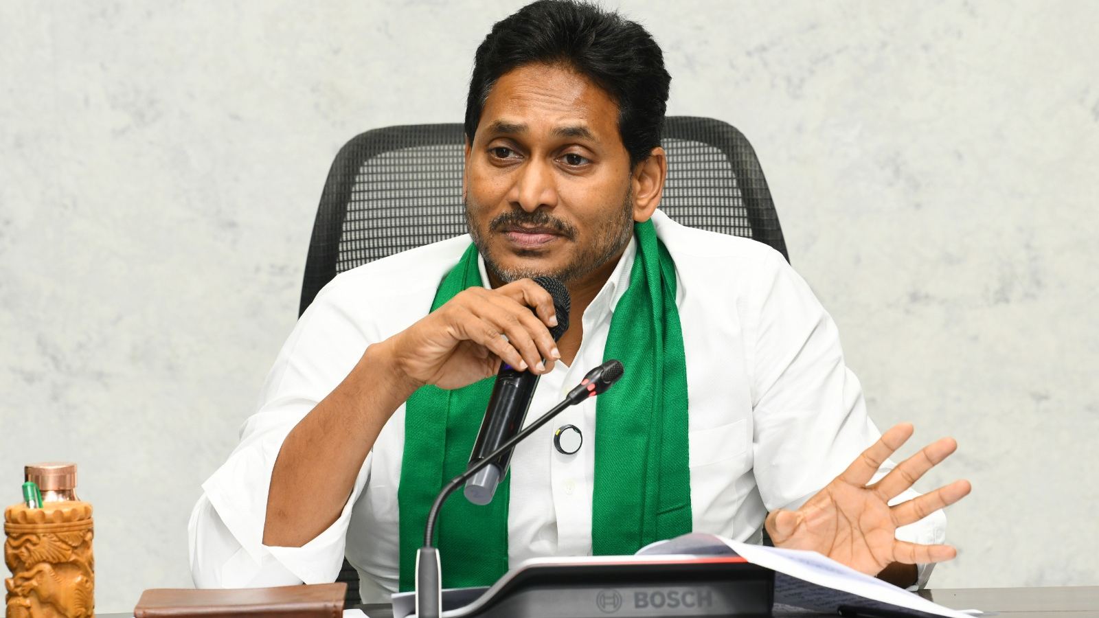 YSRCP leaders face legal challenges