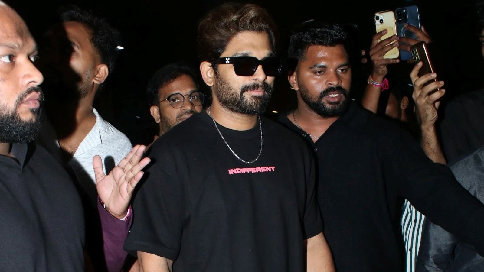 Allu Arjun in Raka film promotional look