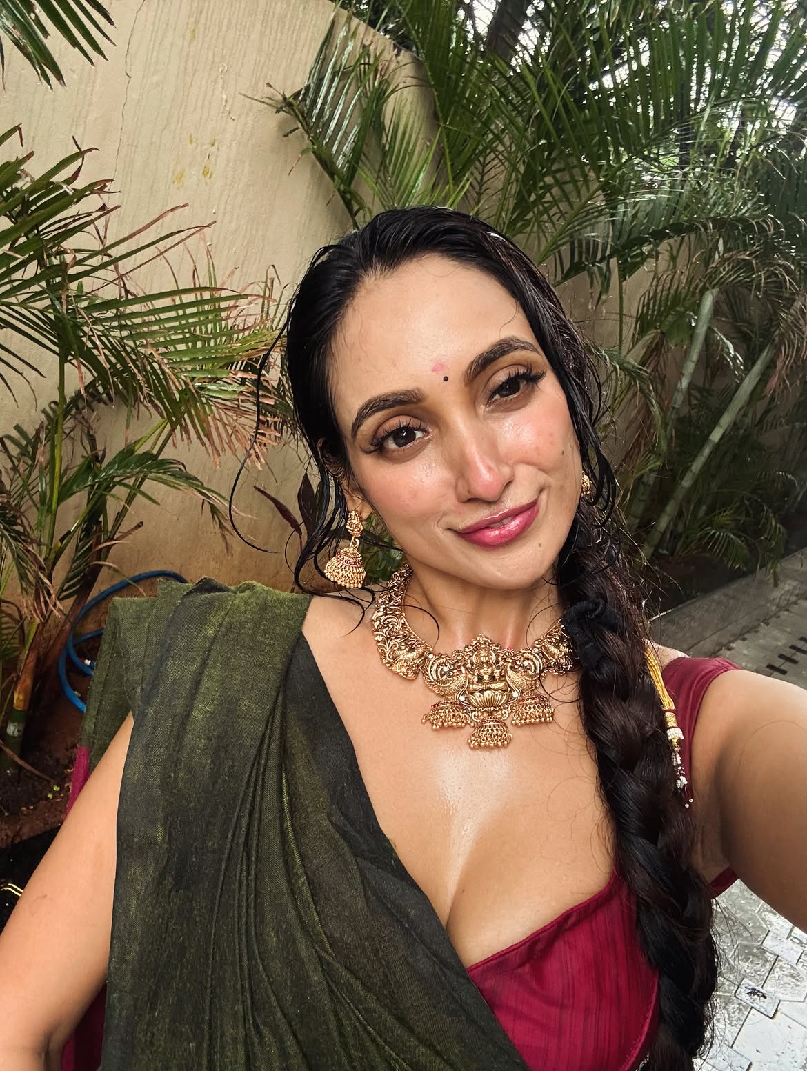 Aparna Reddy Glam Close Up With Classic Jewellery
