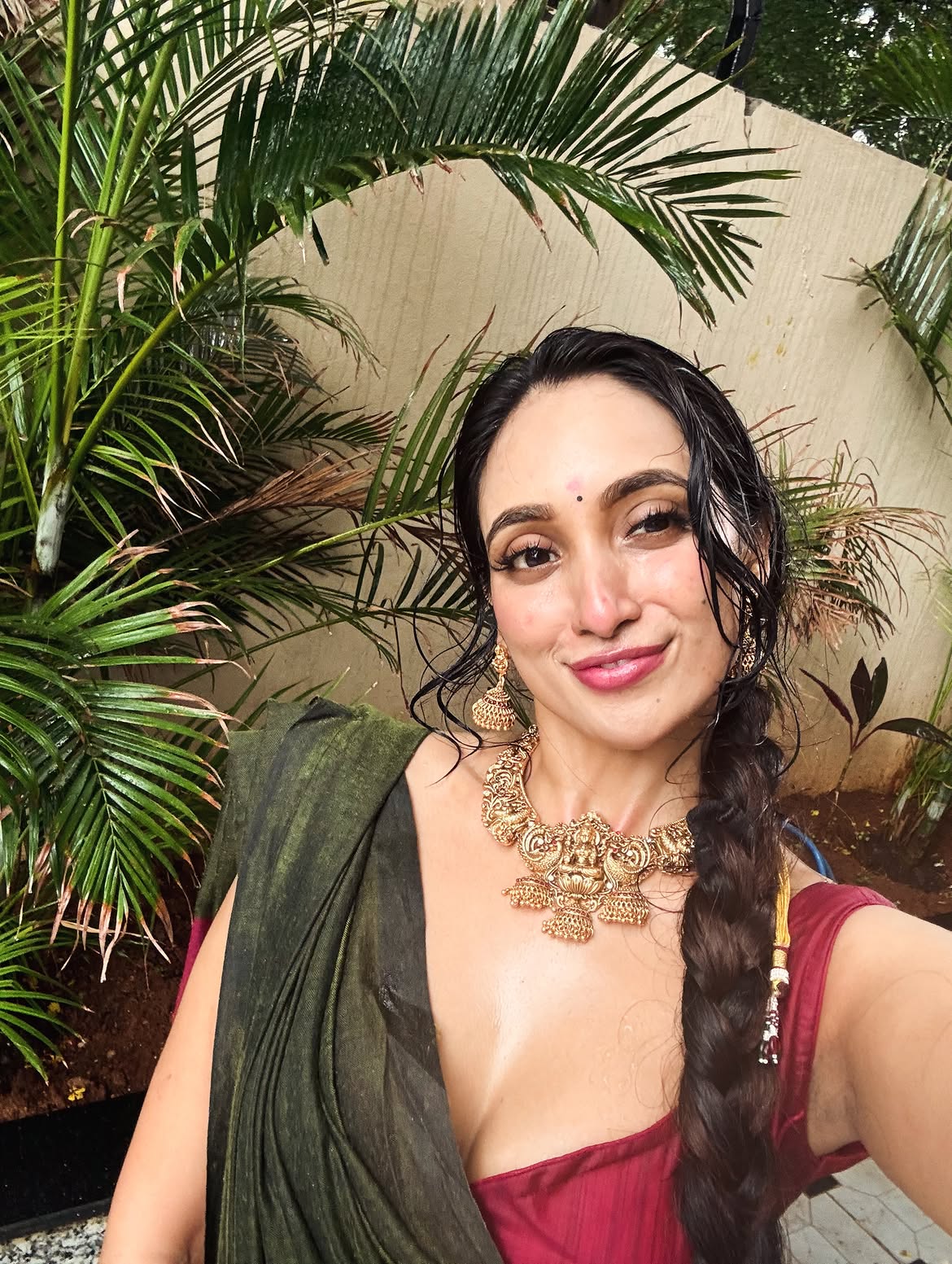 Aparna Reddy Stylish Selfie With Temple Jewellery