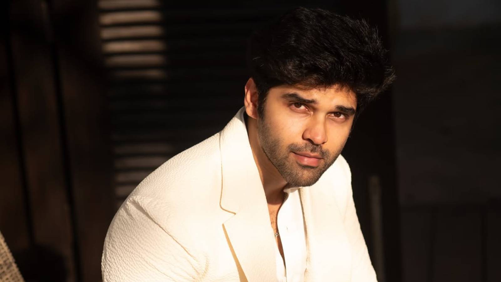 Dhruv Vikram and Anupama Parameswaran Controversy