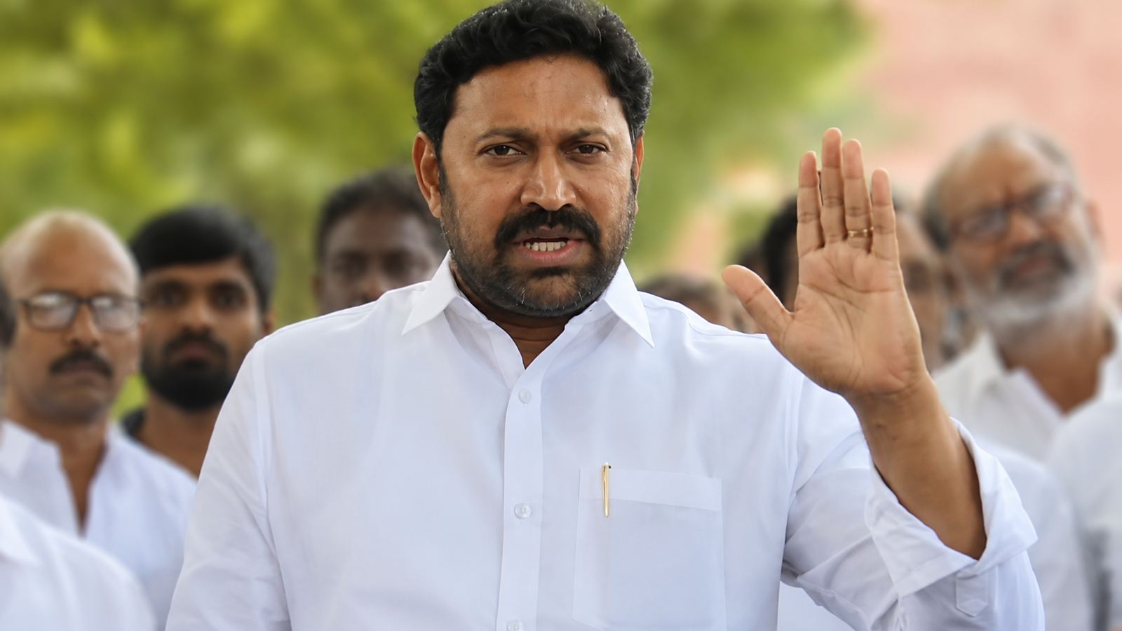 ED raids Avinash Reddy in Viveka case