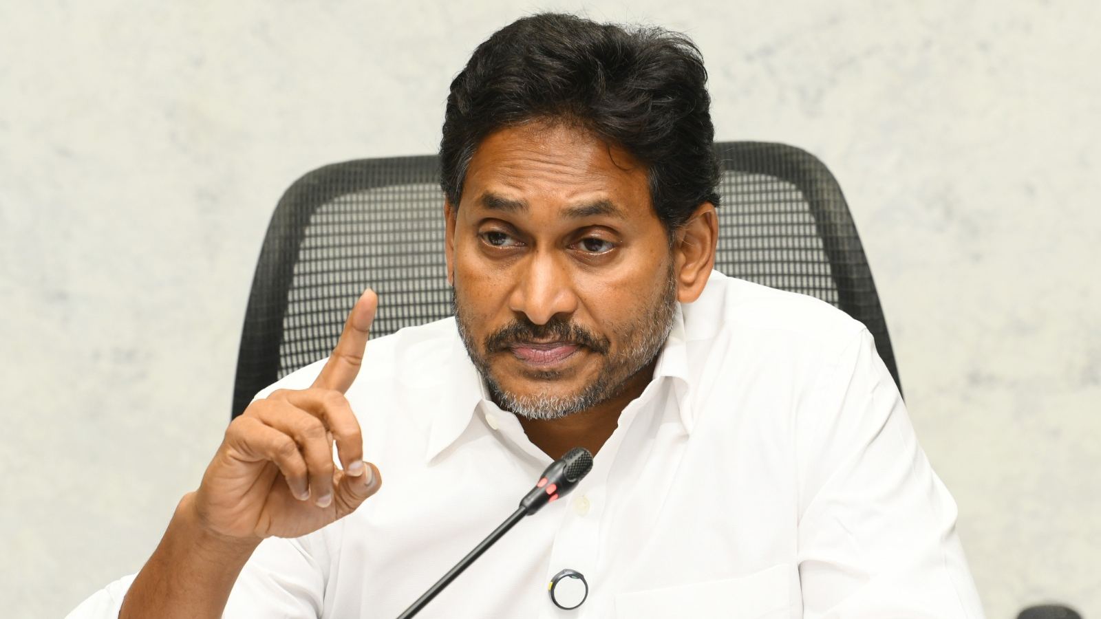 Jagan Mohan Reddy commenting on Karumuru Nageswara Rao arrest