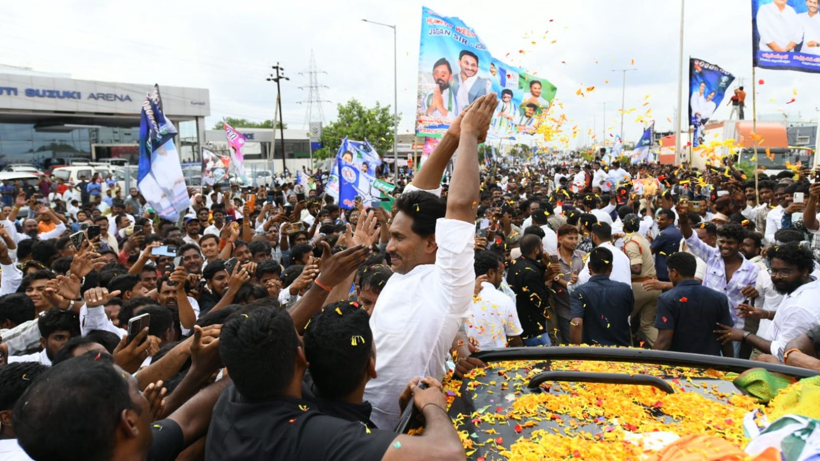 Jagan Mohan Reddy Kurnool jail visit