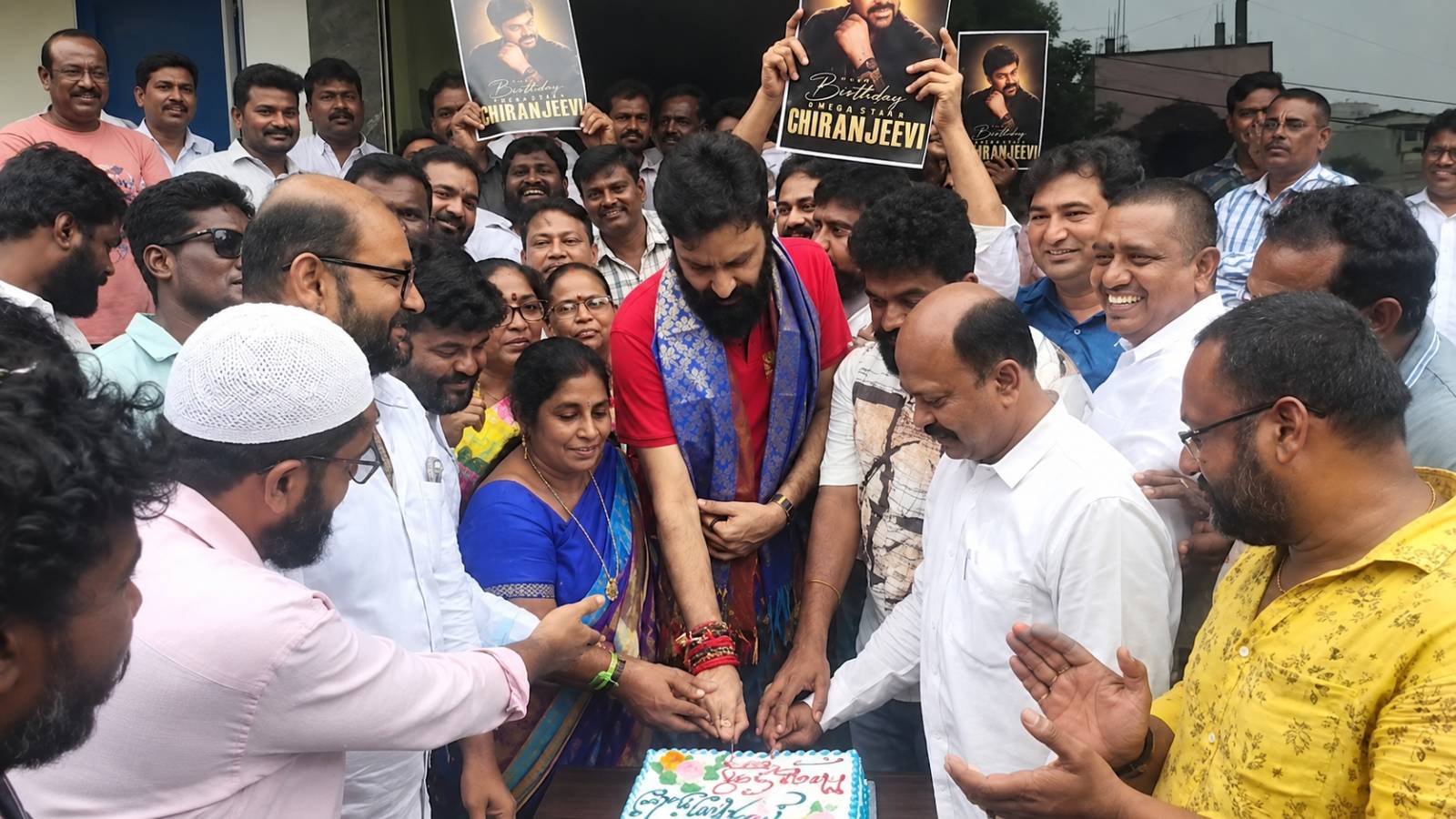 Kodali Nani in Chiranjeevi Birthday Celebration
