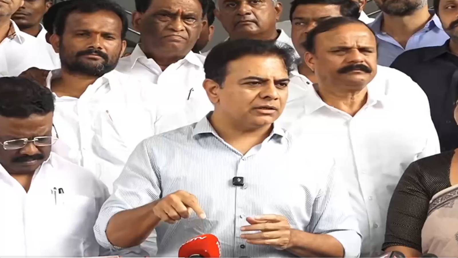 KTR Warns Chandrababu Naidu Over Telangana Projects, Water Row