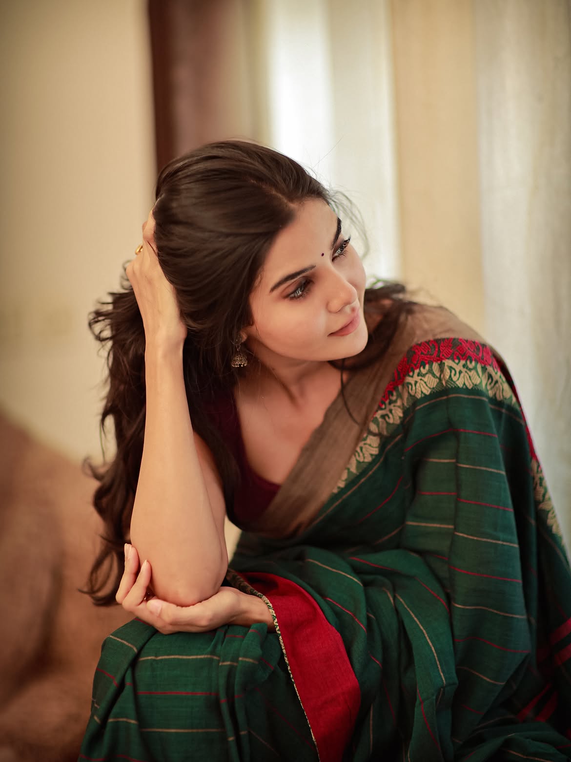 Madhuri Jain Shows Soft Smile In Ethnic Glam Look