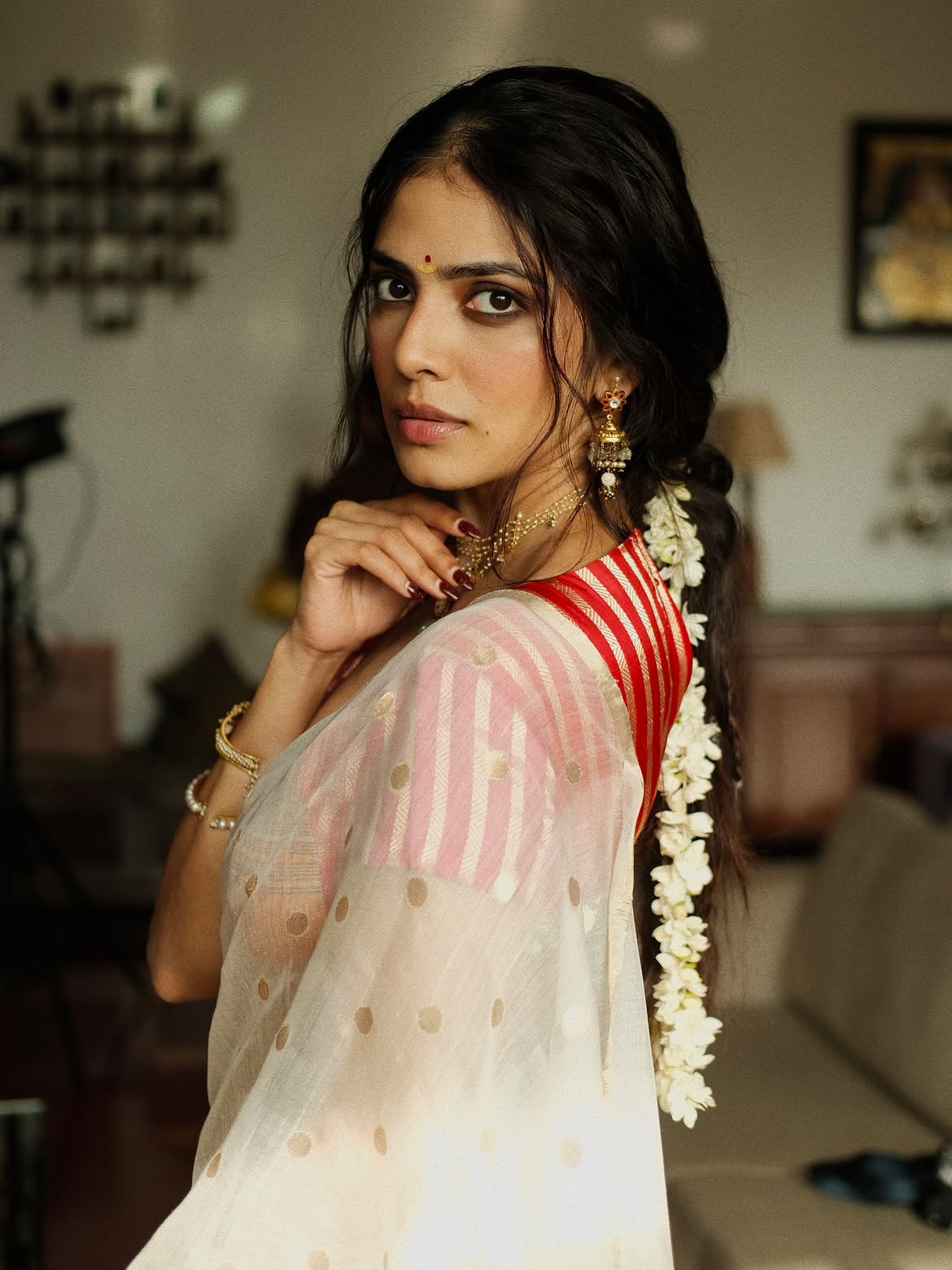 Malavika Mohanan Bold Festive Saree Style Frame