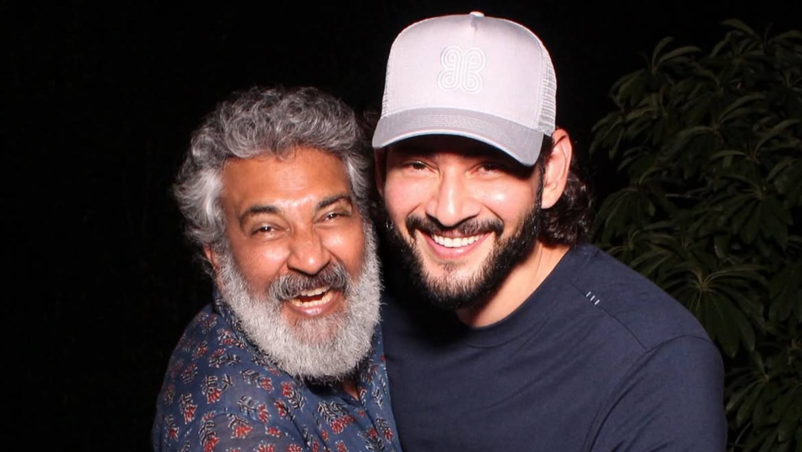 Rajamouli and Mahesh Babu on set