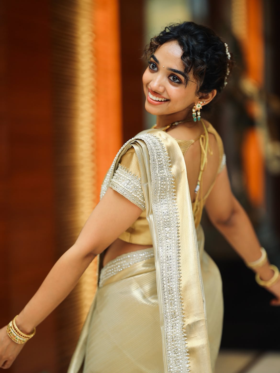 Saanve Megghana Flaunts Elegant Festive Look Here