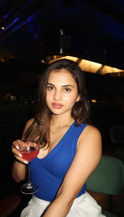 sai-ramya-pasupuleti-steals-the-spotlight-in-blue