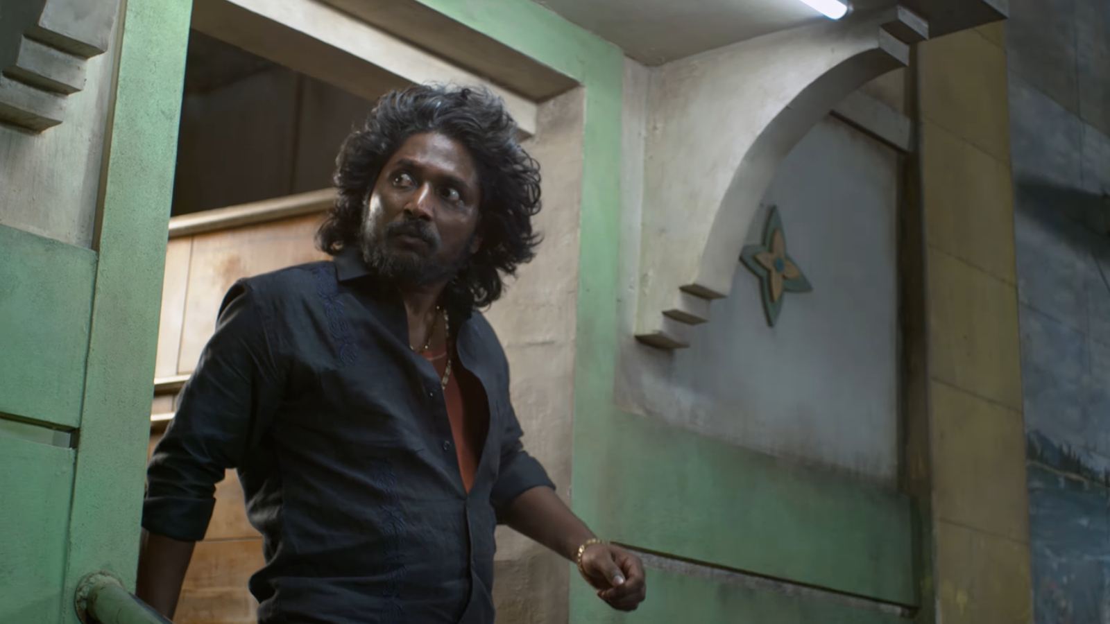 Soori and Suhas in Mandaadi