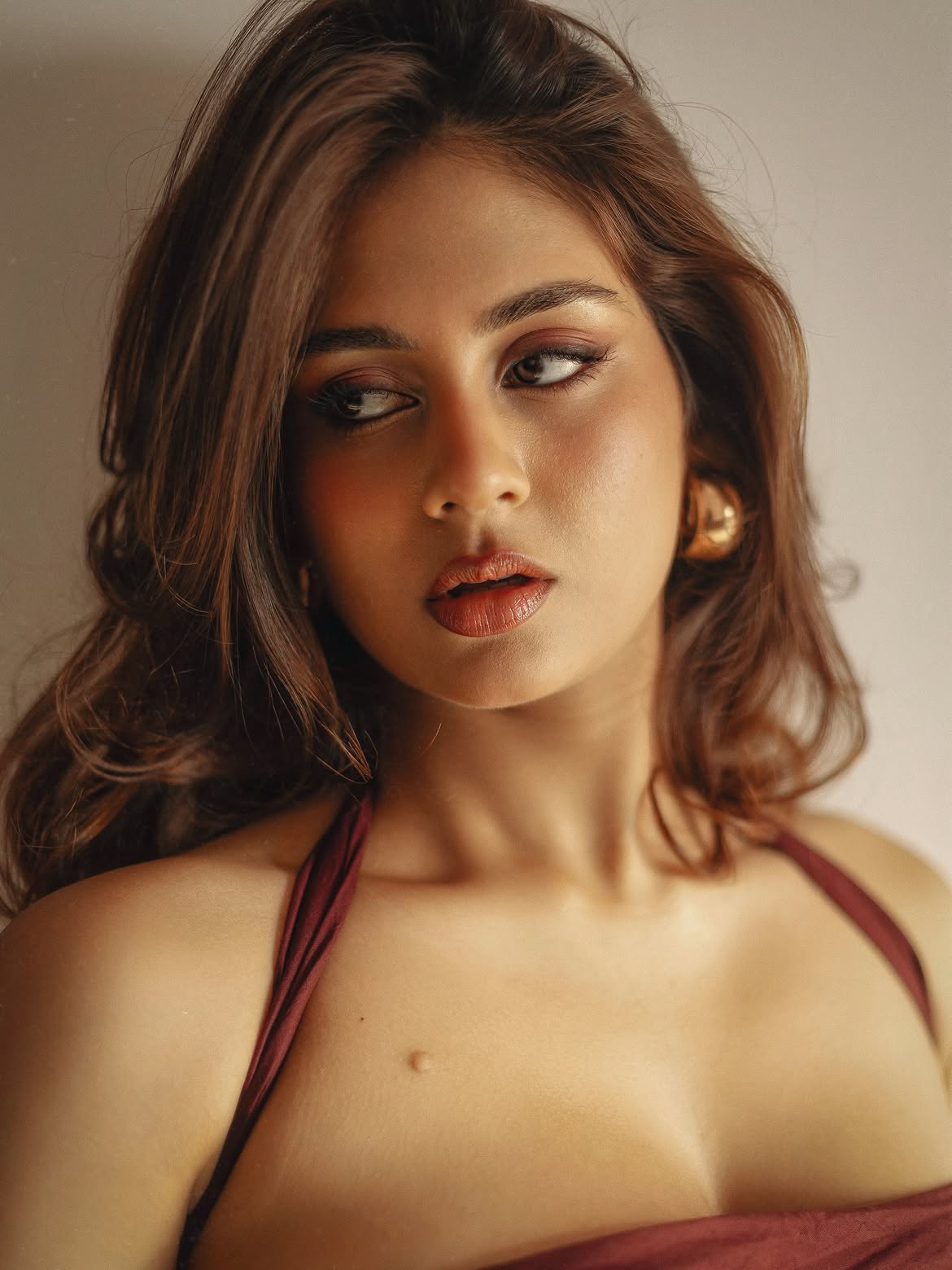 Srushti Bannatti In Chic Editorial Portrait Look
