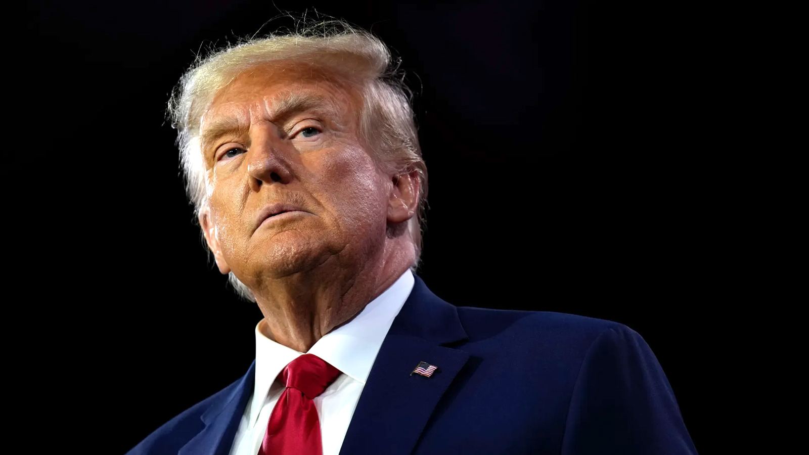 Trump proposes new H-1B visa fee