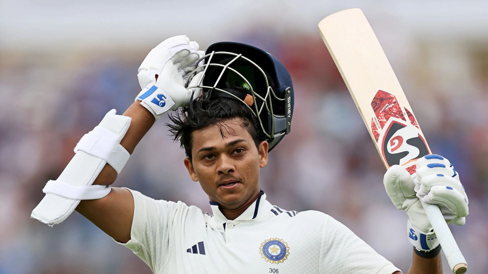 Yashasvi Jaiswal Asitha Fernando clash