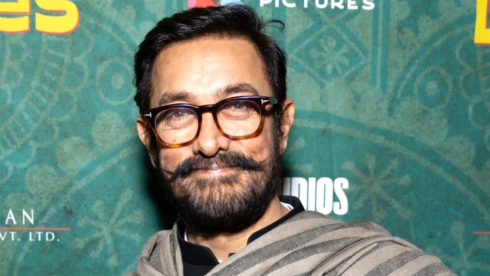 Lalkaara & 3 Idiots 2: Will Aamir's Comeback Plan Work?