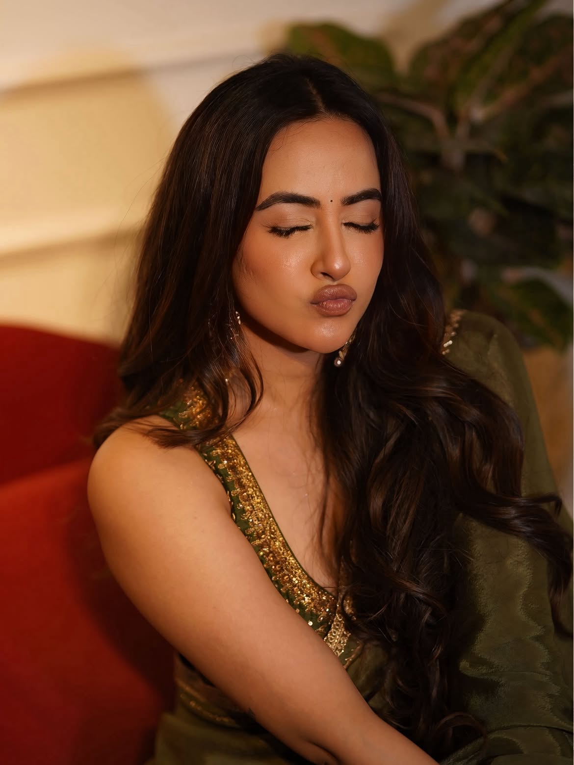 Amiksha Pawar Gives Playful Pouts For The Camera