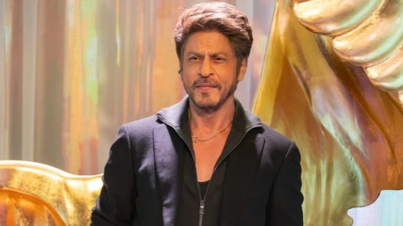 End of Superstar Era: Only SRK Trying, Others Chilling?
