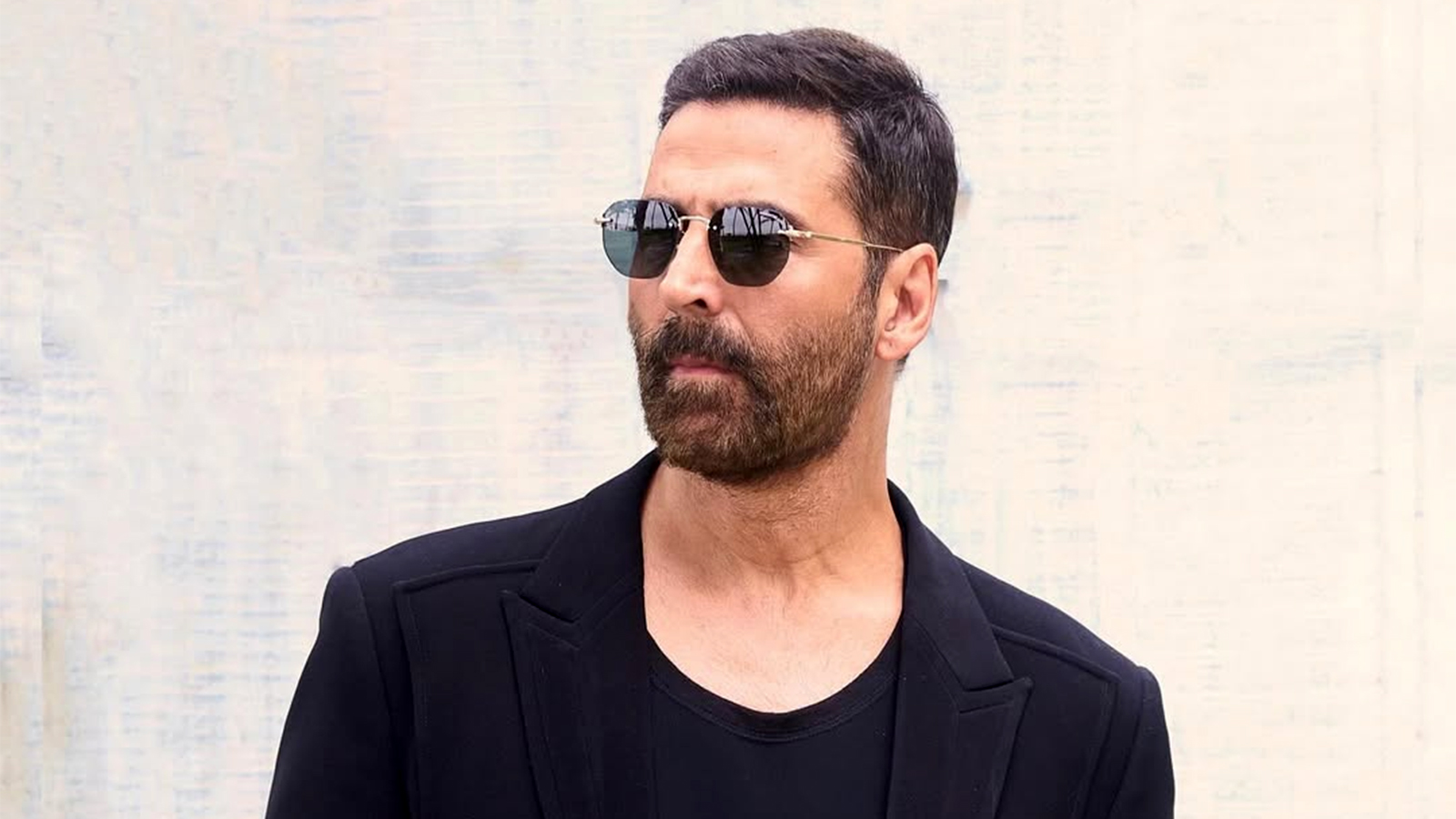 Akshay Kumar in Haiwaan movie