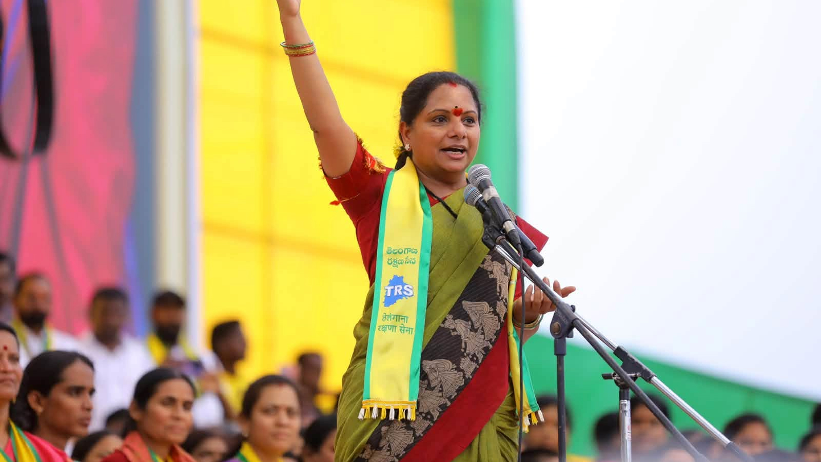 కవిత బలాలు ఒకే...మరి బలహీనతలు...?