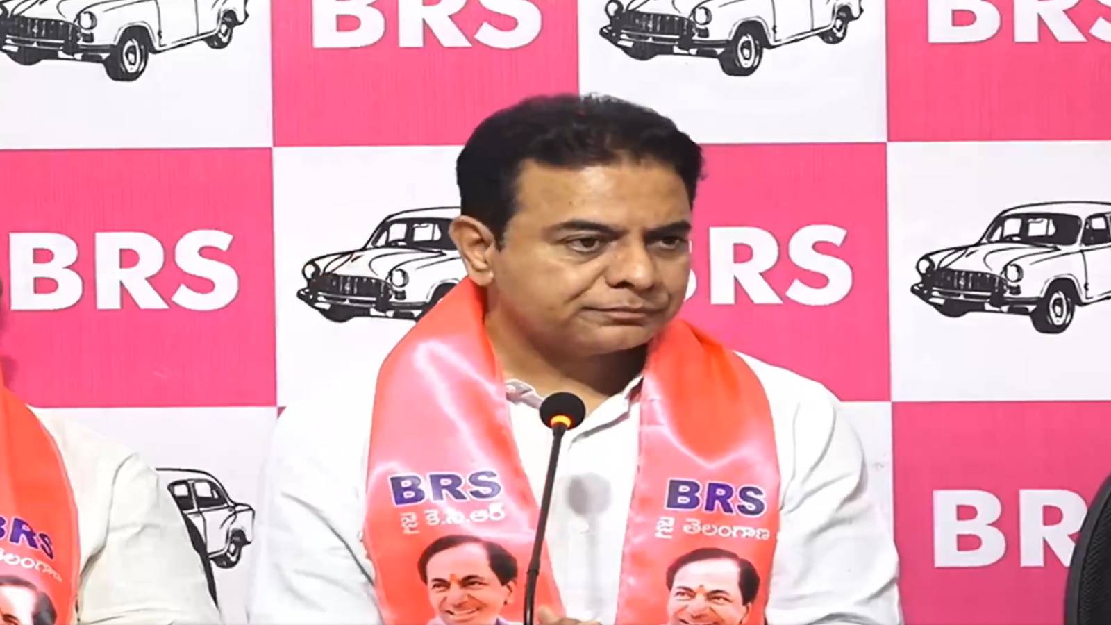 KTR amid KCR family land debate