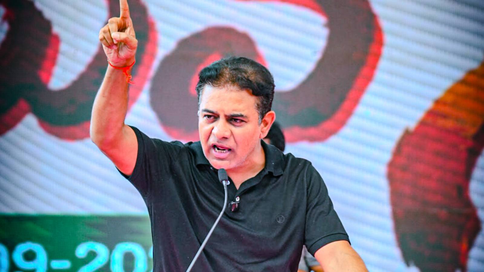KTR Jagan Harsh Words Politics