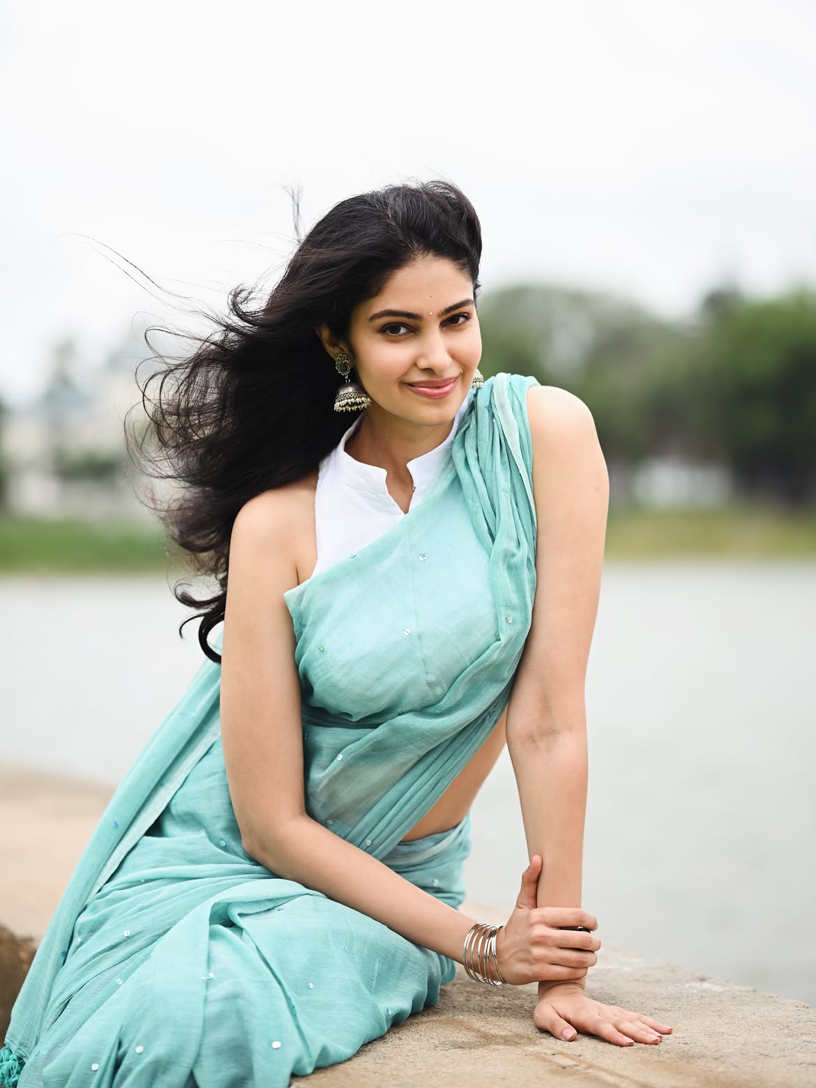 Manasa Varanasi Posing In A Breezy Pastel Saree.
