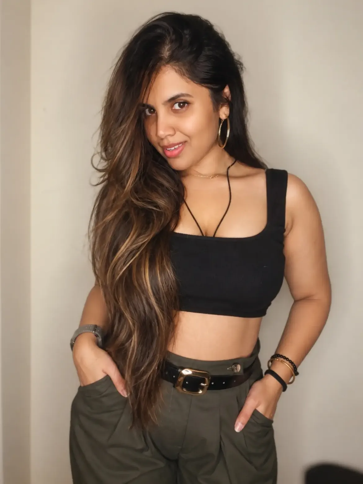 Neela Ramana Smiles In Black Crop Top With Hoops
