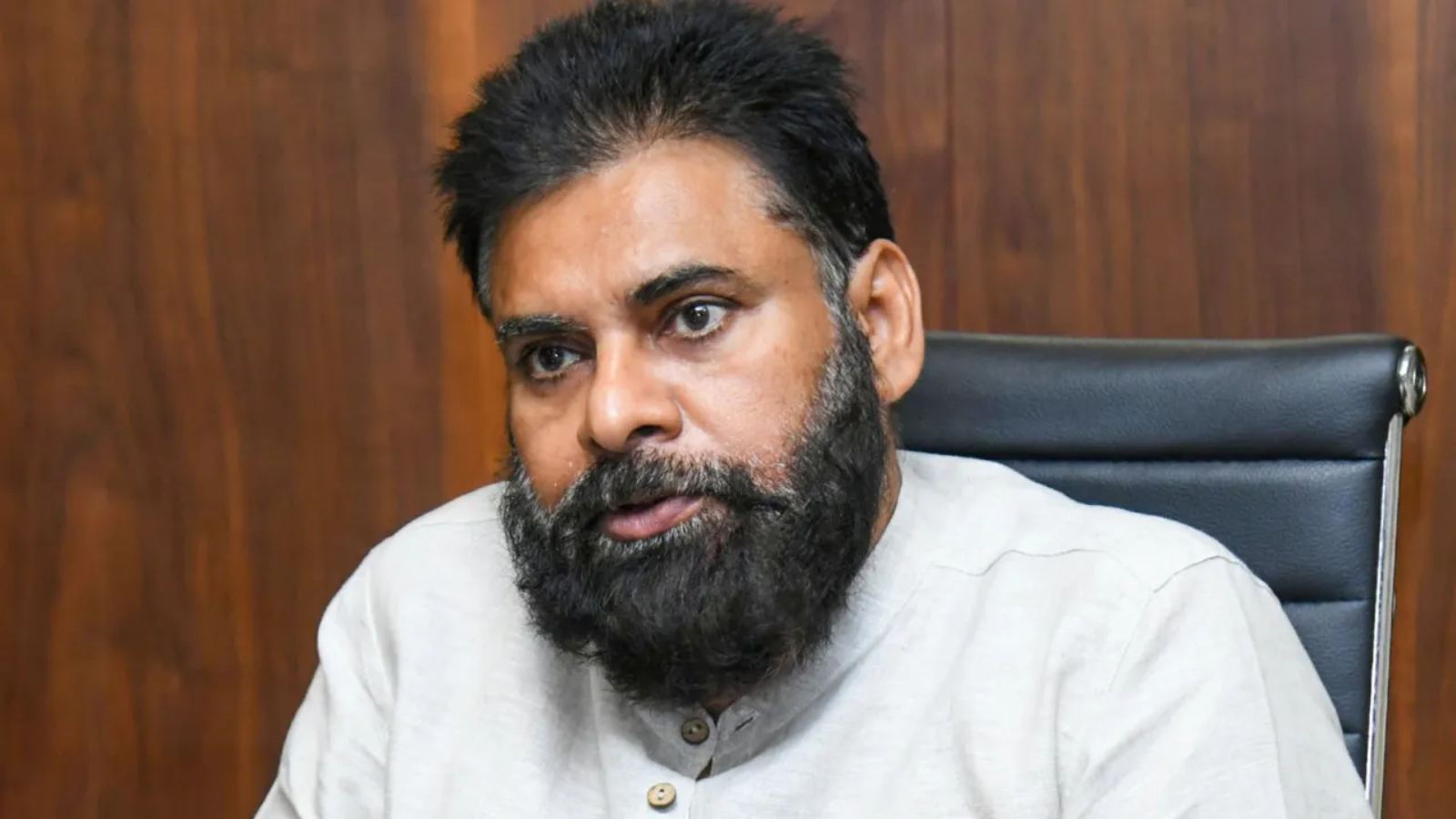 Pawan Kalyan birthday tragedy in Amalapuram