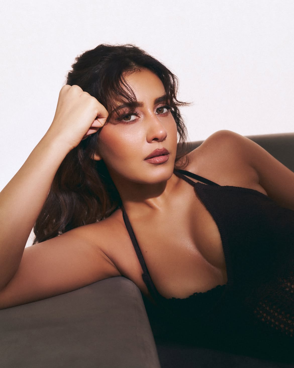 Raashii Khanna Poses In A Bold Black Halter Gown