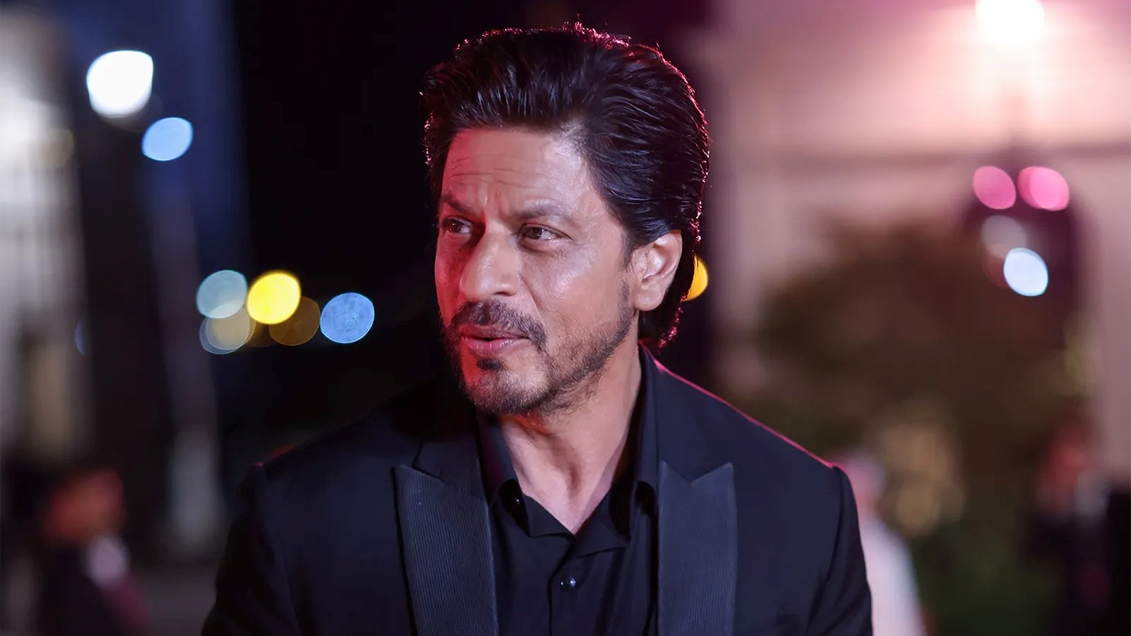 Shah Rukh Khan and Dhurandhar debate