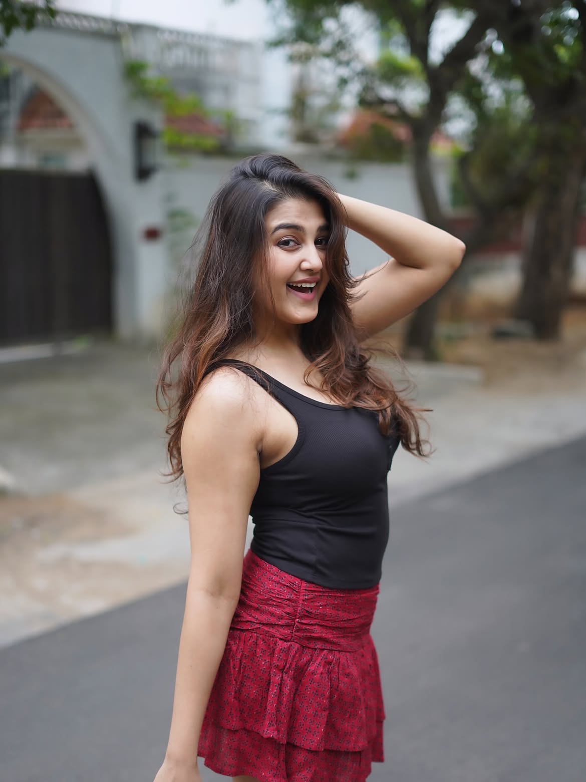 Sowmika Strikes Side Pose In Black And Red Look!