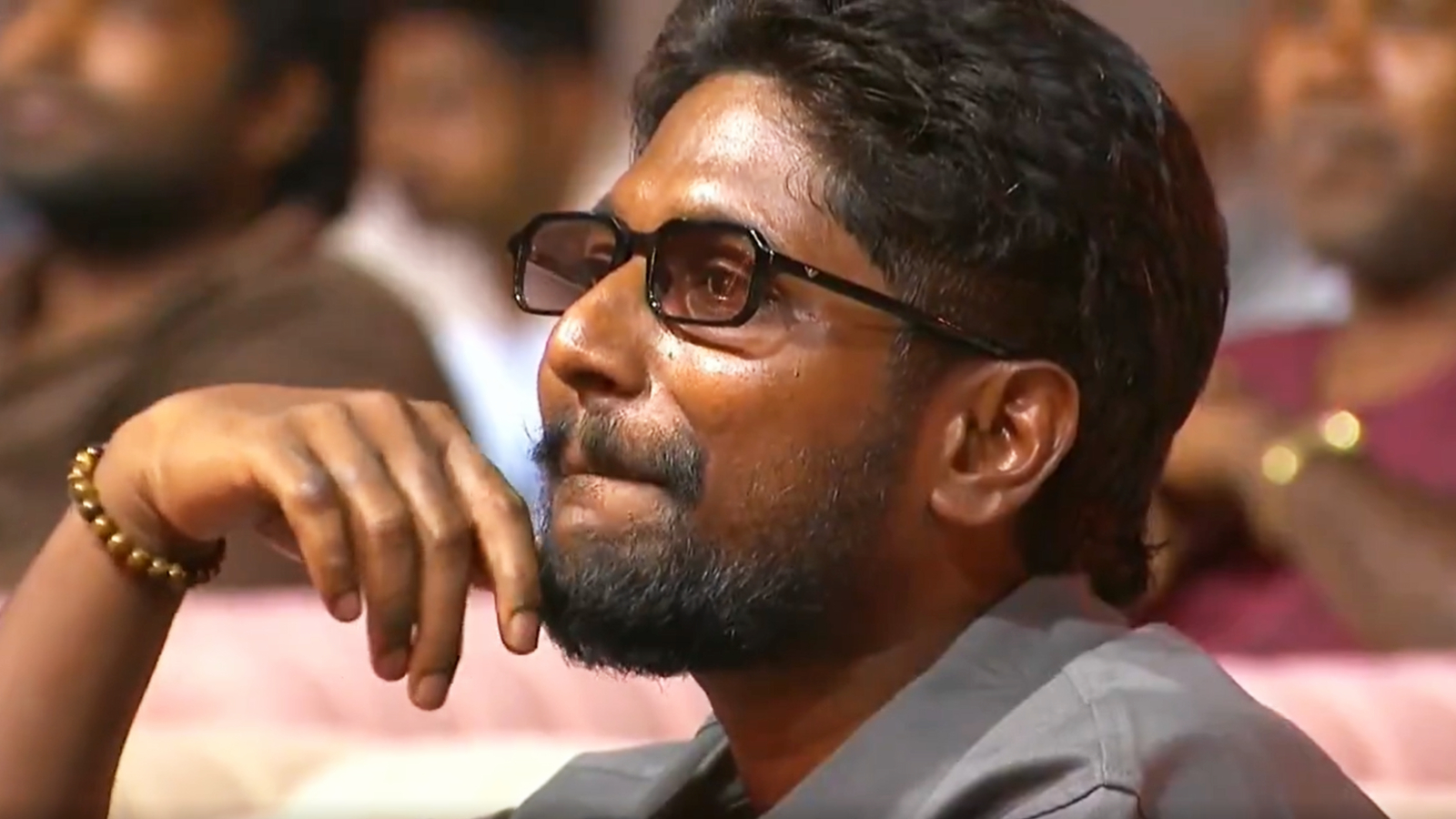 అవేం పిచ్చి కథలు సుహాస్?