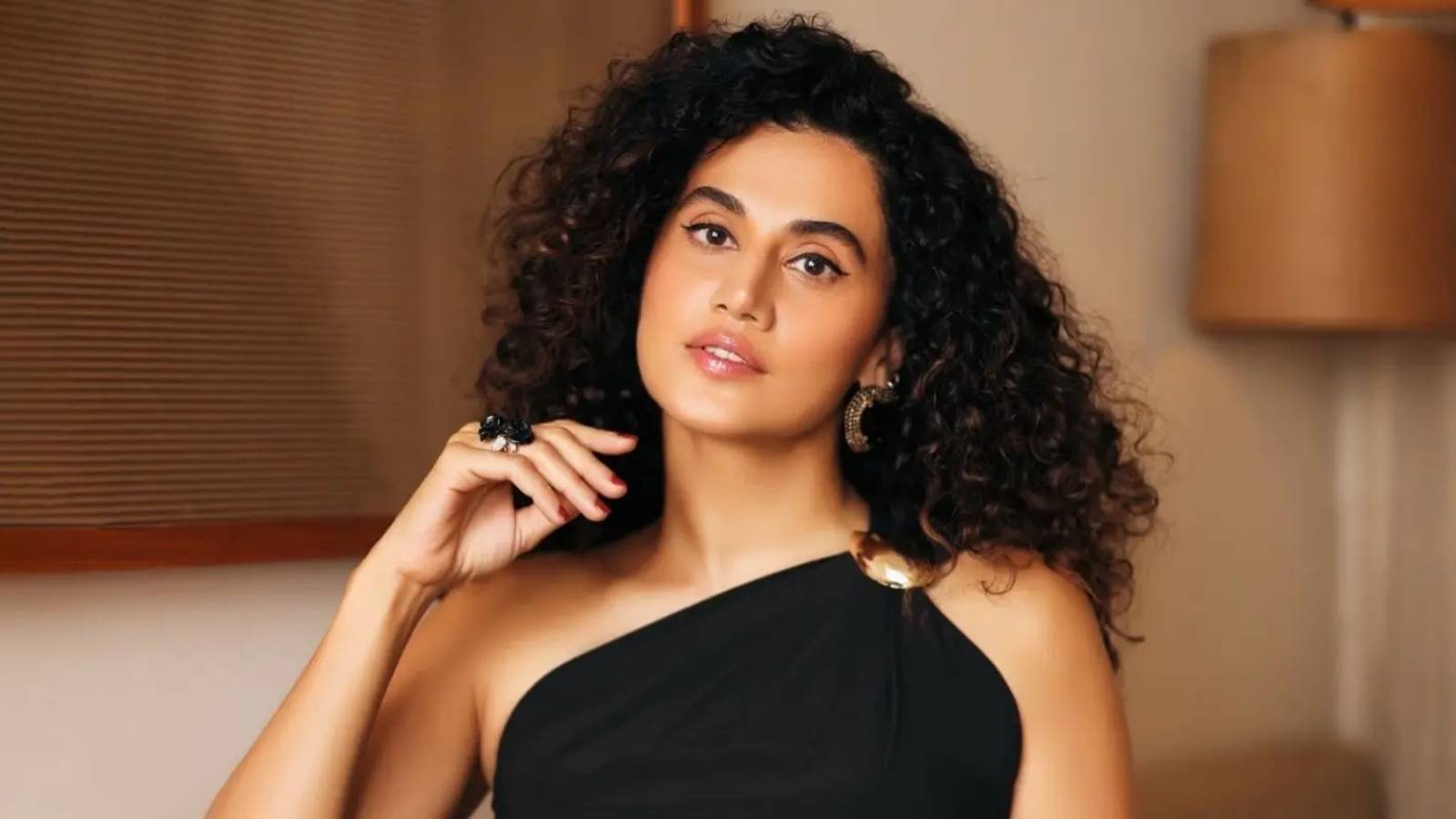 Taapsee Pannu reveals film replacement reason